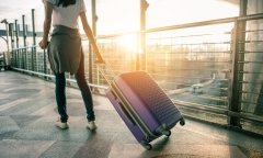 Kiện bạn trai vì không đưa ra sân bay, người phụ nữ nhận kết đắng