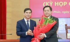 100% phiếu tán thành bầu ông Trần Duy Đông làm Chủ tịch UBND tỉnh Vĩnh Phúc