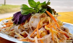 Món ăn dễ gây nhiễm sán lá gan