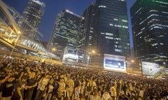 Hàng nghìn người tại Hong Kong lại tiếp tục biểu tình