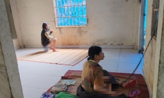 Lâm Đồng: Phát hiện 3 người phụ nữ bị xích chân trong nhà kho