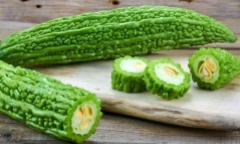Loại quả sần sùi, ăn đắng ngắt nhưng lại có lợi ích bất ngờ đối với sức khỏe