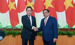 Thủ tướng Phạm Minh Chính đón, hội đàm với Thủ tướng Nhật Bản Kishida Fumio