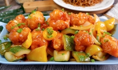 Cách làm tôm chiên sốt chua ngọt đậm đà hấp dẫn đổi vị cho bữa cơm gia đình