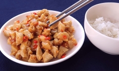 Cách làm tóp mỡ tỏi ớt vàng ươm, giòn rụm