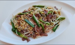 Giá đỗ xào với thứ này vừa rẻ vừa ngon, không ăn quá phí
