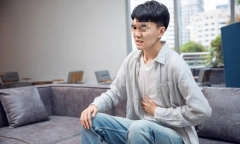 Thiếu niên 17 tuổi đi vệ sinh 30 lần/ngày, sợ “toát mồ hôi” trước chẩn đoán của bác sĩ