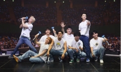 Thành viên Super Junior bất ngờ tới TP.HCM lúc nửa đêm