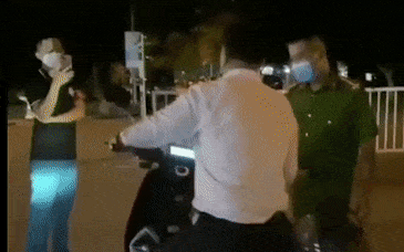 Người đàn ông xưng là 