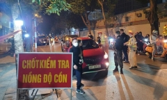 Tài xế không vi phạm, CSGT có được dừng xe kiểm tra nồng độ cồn?