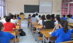 Giảng viên đại học, cao đẳng phải