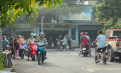 Phát hiện người đàn ông tử vong trong tư thế treo cổ ở Hóc Môn: Nạn nhân có đặc điểm gì?