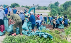 Thủ tướng  Phạm Minh Chính: Phải bằng mọi cách tiếp cận những nơi bị chia cắt do bão lũ, thiên tai