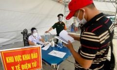 Tin tức thời sự mới nóng nhất 27/4: Việt Nam sẽ bỏ khai báo y tế nội địa