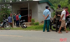 Vụ người đàn ông chết bất thường tại nhà mẹ đẻ: Hiện trường có nhiều vết máu