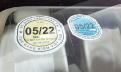 Đề xuất bỏ “Tem nộp phí sử dụng đường bộ”