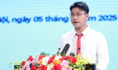 Nam sinh Bách khoa phát biểu tại Lễ khai giảng đặc biệt: GPA gần tuyệt đối, ẵm loạt giải thưởng lớn