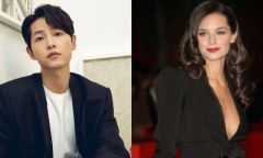 Song Joong Ki hẹn hò bạn gái người Anh, trình tiếng Anh 