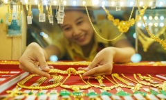 Giá vàng chốt phiên ngày 25/8: Vàng SJC đi ngang, vàng nhẫn đảo chiều giảm