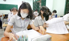 Học sinh cuối cấp bỏ Tết,