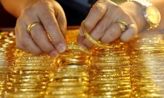 Giá vàng hôm nay 31/3: Giá vàng quay đầu giảm mạnh, xuống dưới ngưỡng 67 triệu đồng