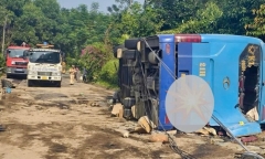 Danh tính các nạn nhân tử vong trong vụ lật xe khách ở Lào Cai