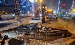 Hà Nội: Đề nghị sửa chữa hư hỏng đường Vành đai 3 trên cao 