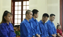 Tin lời gái xinh trên mạng, cụ ông U70 mất hơn 19 tỷ đồng