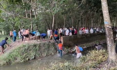 Vụ 2 nam sinh chết đuối dưới kênh khi đi câu cá: Tìm thấy thi thể nạn nhân