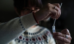 Khi nào cần tự test nhanh COVID-19 tại nhà?
