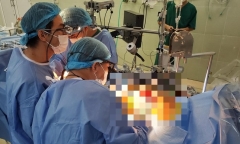 Tin tức đời sống ngày 30/12: Thực hiện thành công kỹ thuật cùng lúc bắc 2 cầu mạch vành cho bệnh nhân