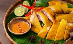 Công thức làm gà ủ muối hoa tiêu  thịt hồng cực ngon tại nhà