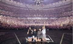 BLACKPINK lập kỷ lục khi trở thành nhóm nhạc nữ có doanh thu tour diễn cao nhất