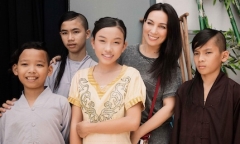 Báo Hàn Quốc đưa tin về Phi Nhung, gọi cô là 