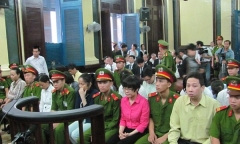 Tiết lộ chân dung 