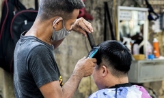Đi lấy ráy tai trong lúc giãn cách, thượng úy công an bị đình chỉ công tác