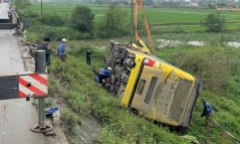 Sự thật thông tin lật xe giường nằm khiến 13 người thiệt mạng ở Nghệ An