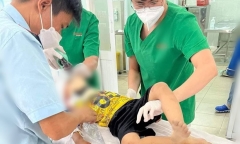 Điều tra vụ bé gái 5 tuổi chết đuối trong bể bơi, bé trai rơi từ tầng 6 chung cư