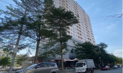 TP.HCM: Phát hiện thai phụ tử vong bất thường tại ban công chung cư