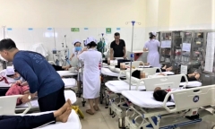 Vụ 17 học sinh nhập viện cấp cứu nghi bị ngộ độc trà sữa: Tạm dừng cơ sở kinh doanh trà sữa