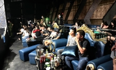 Bình Dương: Phát hiện 63 người dương tính với ma túy trong quán karaoke