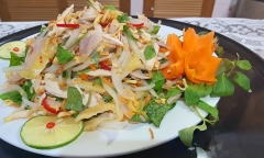 Công thức làm món nộm gà xé phay thơm ngon quên cả lối về