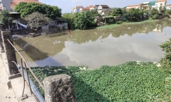 Nhân chứng vụ thi thể 3 bố con trên sông ở Hưng Yên: Đôi chân của bé gái bị buộc dây màu đỏ