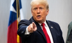 Ông Trump ra tuyên bố chắc nịch về đàm phán Nga-Ukraine, Moscow đáp trả đanh thép cảnh báo 