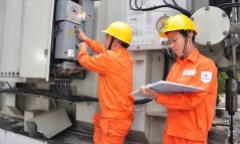 EVN Hà Nội nhanh chóng khắc phục sự cố, đảm bảo phục vụ khách hàng ngày tốt hơn