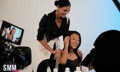Cindy Bishop động viên Wiwi Nguyễn thay đổi kiểu tóc táo bạo