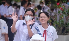 Mưa điểm 10 môn Ngoại ngữ kỳ thi vào lớp 10 TP.HCM