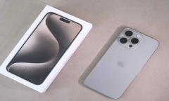Fan toát mồ hôi khi biết iPhone 15 Pro Max xách tay có giá 70 triệu đồng tại TP.HCM
