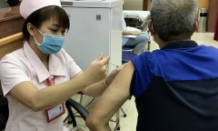 Bộ Y tế thông tin về tiến độ tiêm vaccine phòng COVID-19 trên cả nước