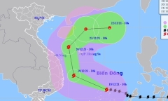 Bão số 9 áp sát đất liền kết hợp không khí lạnh, miền Trung hứng đợt mưa lớn